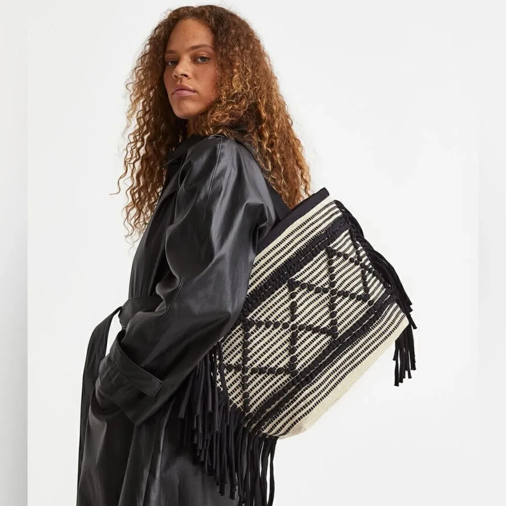 H&M Jacquard Weave Shopper